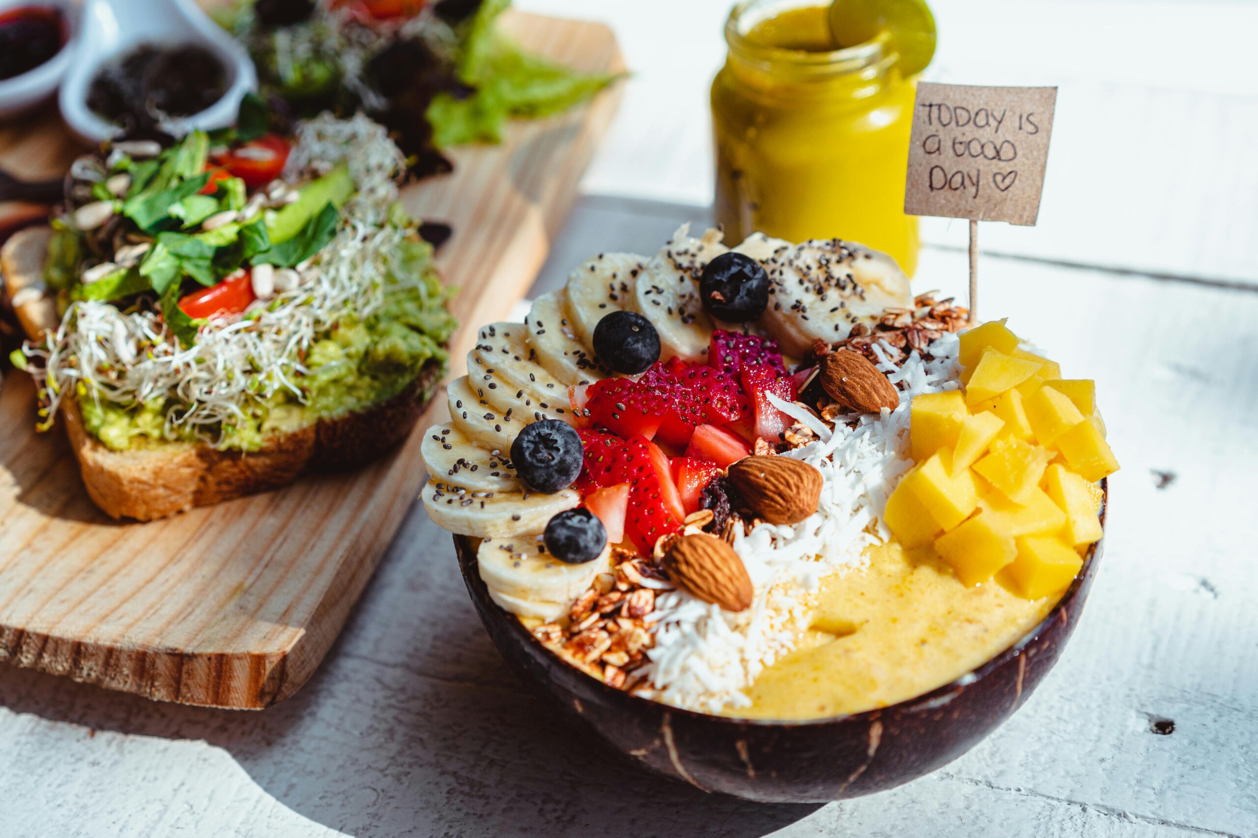 Superfoods dla kobiet - lista produktów, które warto wdrożyć do diety