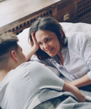 Czy brak seksu przyspiesza menopauzę?